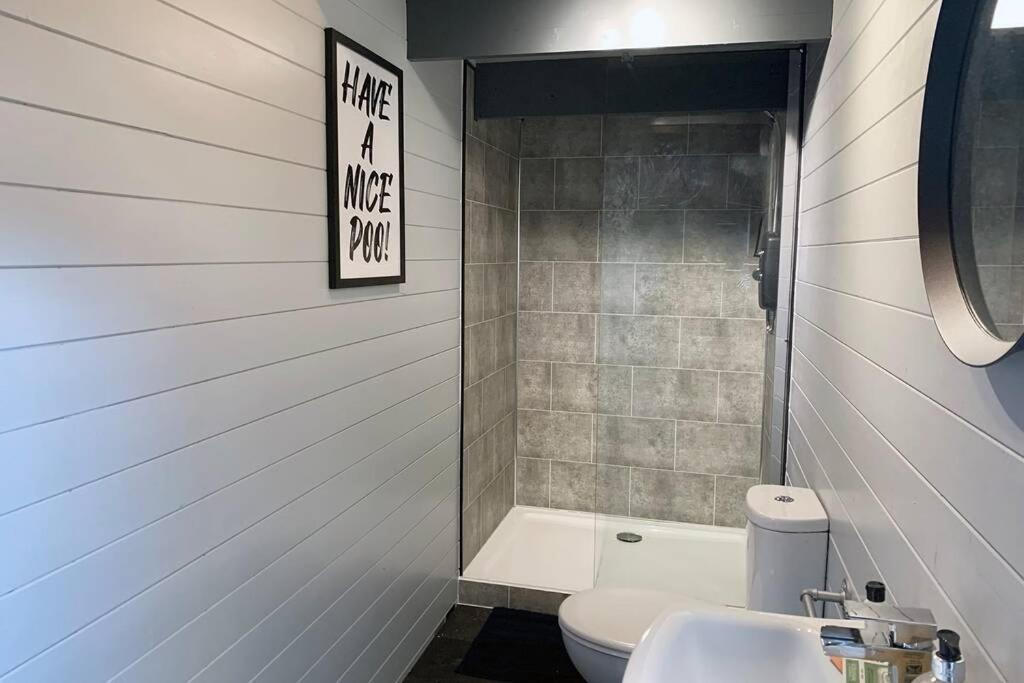Cosy, Self-Contained Garden Room In City Centre! Χέρεφορντ Εξωτερικό φωτογραφία